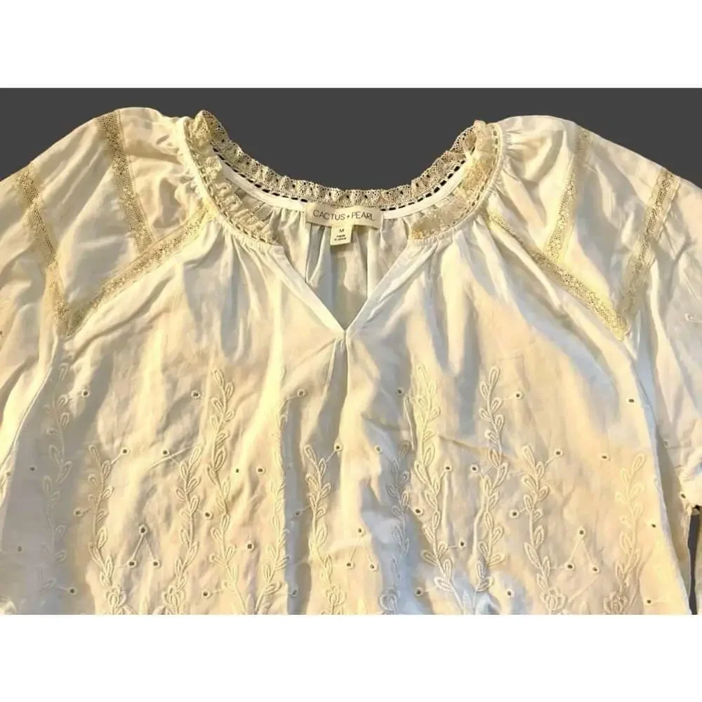Size M White Cotton Women's Cactus + Pearl Embroidered Peasant Top - Picture 2 of 9